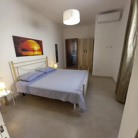 Ca'rina House Σπίτι διακοπών Aradeo