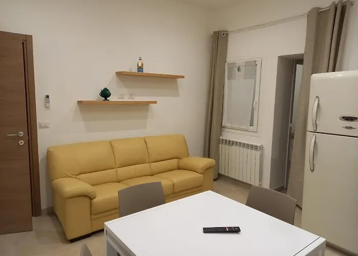Ca'rina House Holiday home Aradeo