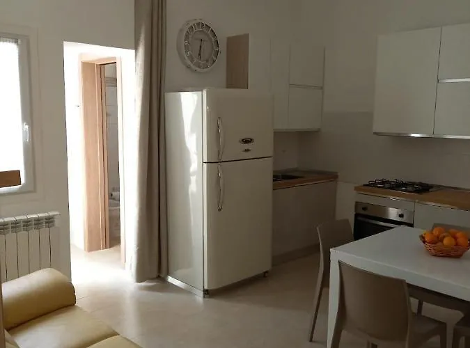 Ca'rina House Holiday home Aradeo